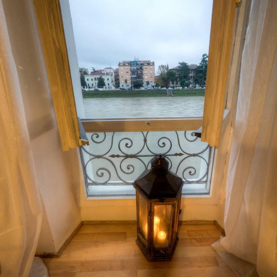 Casa Archi - Vista Sul Fiume Apartamento Verona Exterior foto